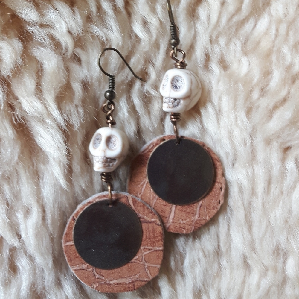 Howlite stone skull earrings